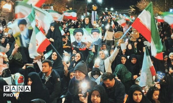 اجتماع عظیم مردمی در لحظات تحویل سال در شهرستان تربت جام