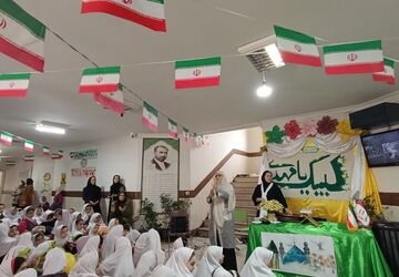 جشن تولد حضرت مهدی (عج) در دبستان آرمان