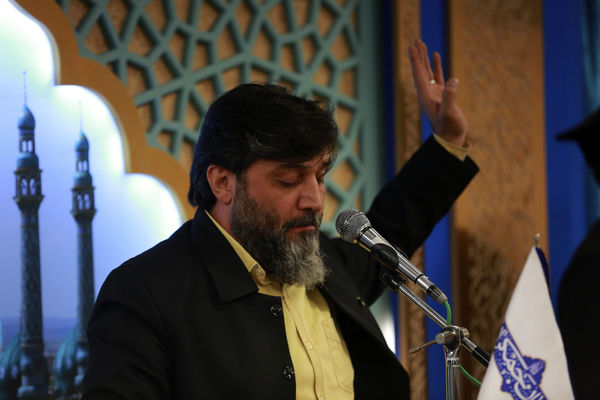 مراسم جشن ازدواج به‌مناسبت نیمه شعبان در مسجد جمکران