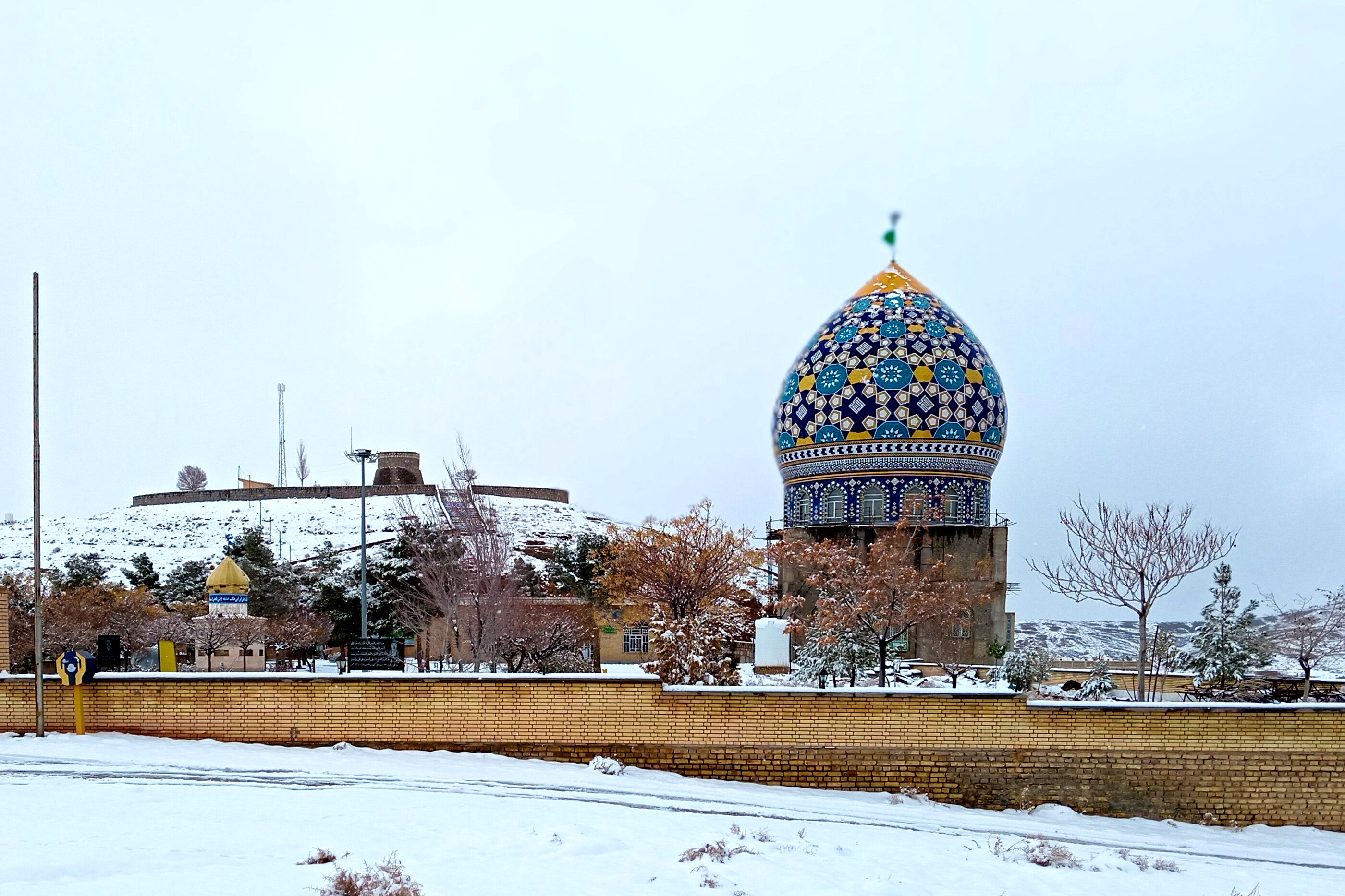یک روز برفی در روستای بنادکوک‌ دیزه