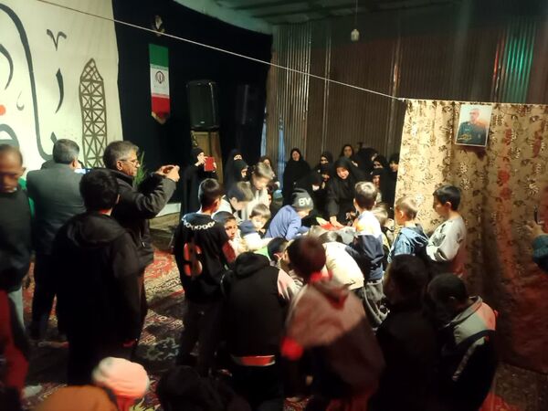 مراسم عزاداری دهه فاطمیه در مسجد مهرولایت با میهمانی شهید گمنام
