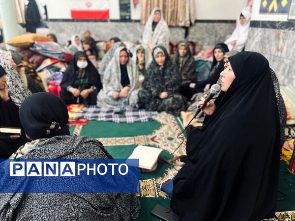 مراسم اعتکاف مادر دختری در مسجد صاحب الزمان آشخانه