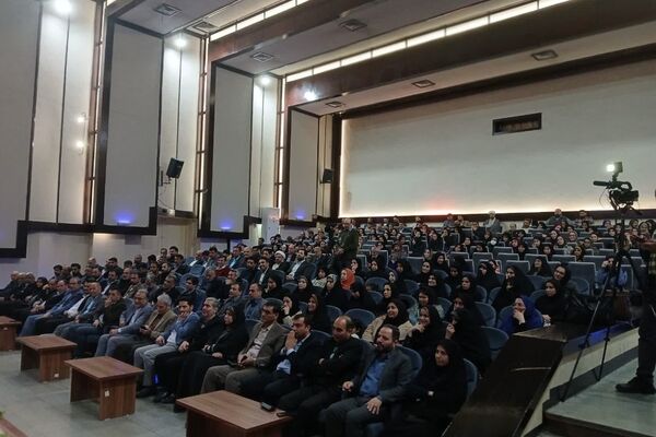 گرامیداشت هفته امور تربیتی و تربیت اسلامی در گلستان