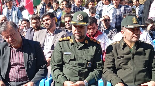  ۱۳ آبان؛ فریاد ایستادگی و عزت ایرانی در شهر بن 