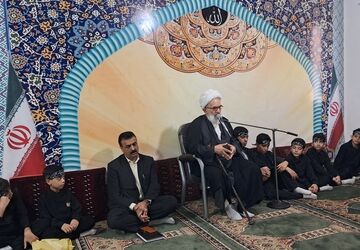 دیدار ‌گروه همخوانی دارالقرآن الثقلین با امام جمعه قائمشهر