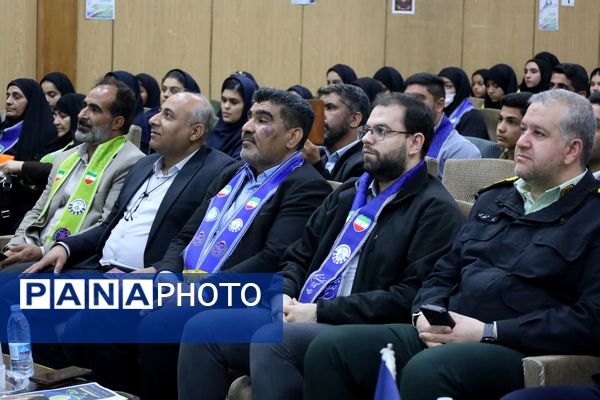  سیزدهمین دوره انتخابات شورای دانش‌آموزی در کرمان برگزار شد