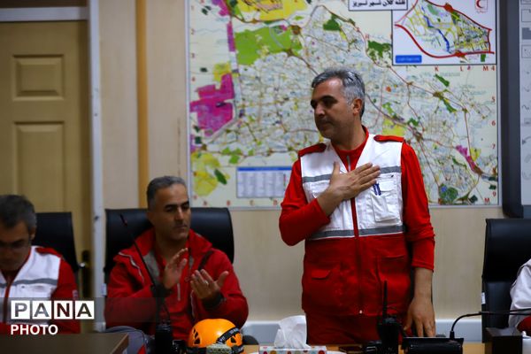 امدادگران؛ قهرمانان خاموش
