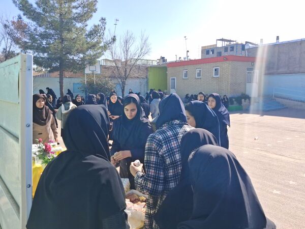 فاطمیه، گلستانی در انتظار آفتاب؛ آیینی به رنگ مهر