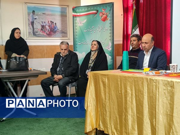 ارتقای مهارت‌های آموزشی مربیان پیشتاز ناحیه 2 شیراز