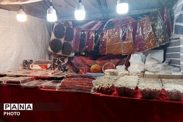 جشنواره گلاب گیری میناب با عطر شهدا 
