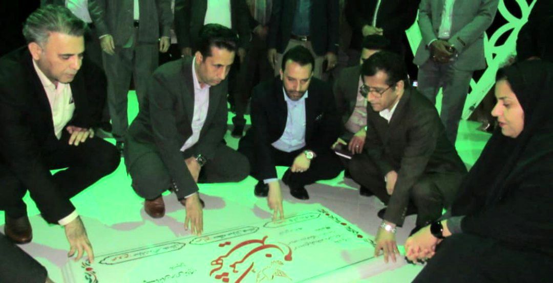 شهدا چراغ راه تعلیم و تربیت نسل آینده هستند