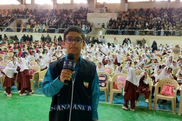 ویژه برنامه زنگ مهر و مقاومت در مجموعه مدارس سما واحد کاشان 