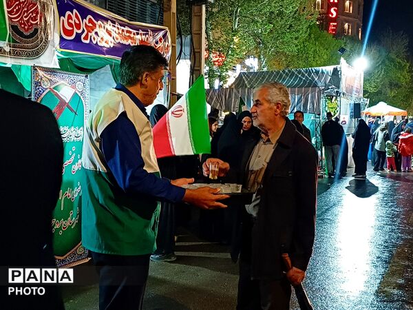 آیین معنوی و کودکانه در موکب نورانی امام رضا (ع) با نوای سوره‌های آسمانی