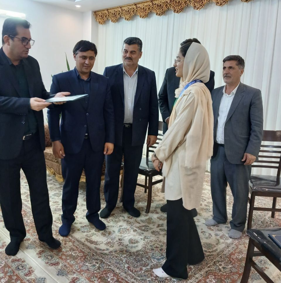 تقدیر مدیرکل آموزش و پرورش خراسان شمالی از دانش‌آموز شیروانی دارنده مدال برنز المپیاد جهانی علوم زمین
