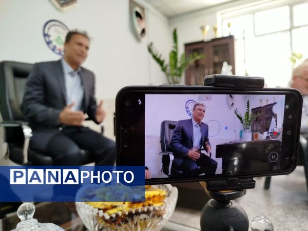 نشست هم‌اندیشی پیشکسوتان امورتربیتی با معاون پرورشی  و تربیت بدنی کاشمر