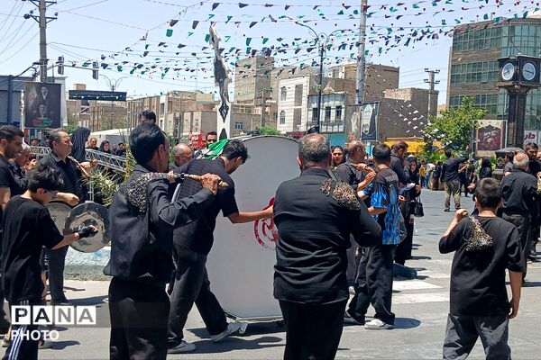 میزبانی در شهرستان رباط کریم از عزاداران امام حسین در ظهر عاشورا