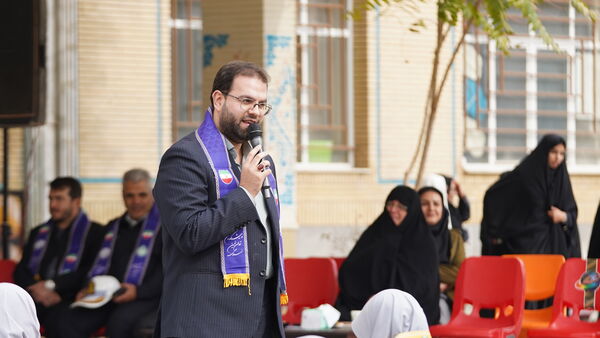 همایش استانی «وطن‌یار» در مدرسه کوثر اراک با حضور قائم‌مقام سازمان دانش‌آموزی کشور