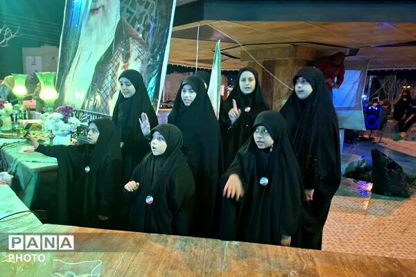 مراسم چهلمین روز شهادت دانش آموزان مدرسه شجره طیبه میناب در پردیس
