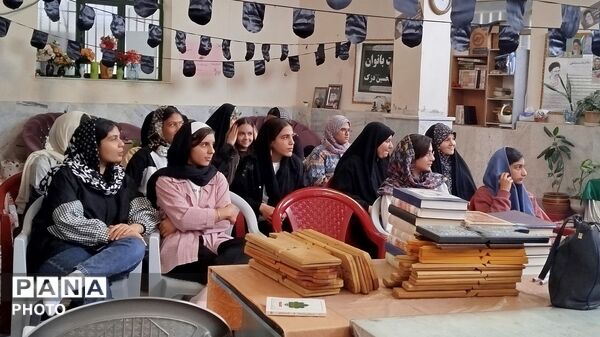  برگزاری کلاس فن بیان با مشارکت دانش‌آموزان دزک 