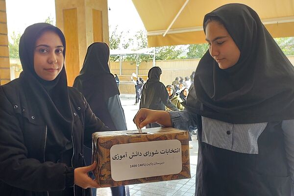  انتخابات شورای دانش‌آموزی در مدارس بهارستان‌دو