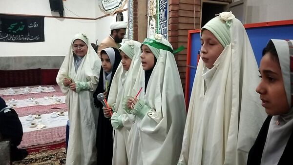 ضیافت افطاری در دبستان دخترانه مهندس رحمانی فرد ناحیه ۱ مشهد مقدس