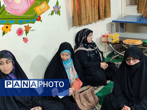 برگزاری جلسه آموزش خانواده در دبستان شاهد حاج تقی آقا بزرگ مشهد