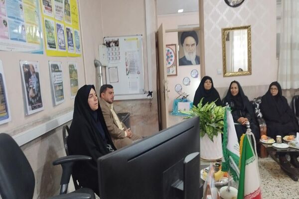 تجربه‌گردانی مدرسه شاهد شهدای وحدت در مشهد