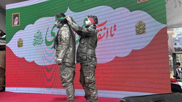 راهپیمایى ٢٢ بهمن در چهل و هفتمین سالگرد پیروزى انقلاب اسلامى