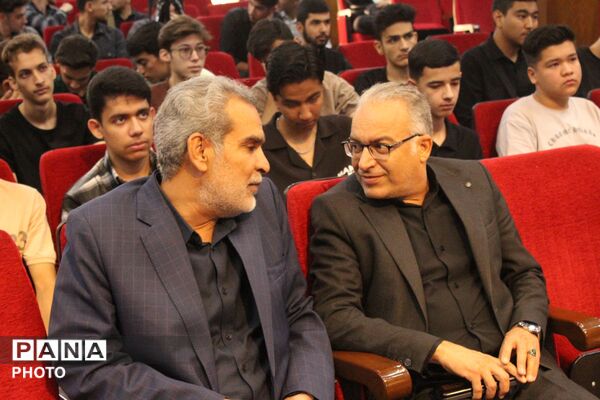 اولین همایش کنکور و امتحانات نهایی در ناحیه یک مشهد