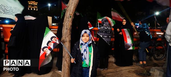 وحدت قلب‌ها زیر پرچم وطن