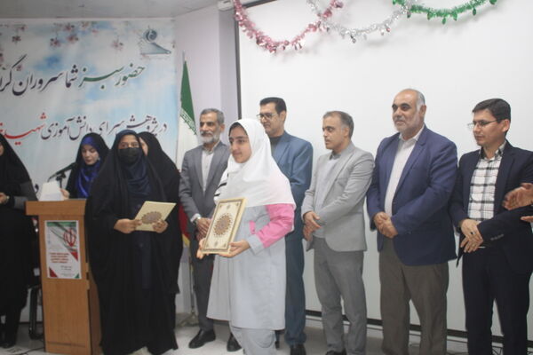 همایش تجلیل از دانش‌آموزان برگزیده مسابقات نانو فناوری، آزمایشگاه و ادبیات استان بوشهر