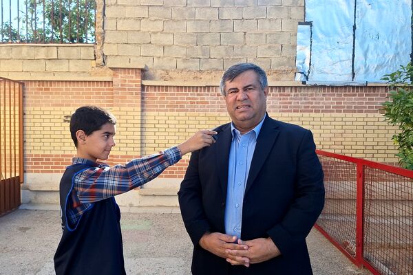 سفیران سلامت پیشگامان خود مراقبتی در مدارس 