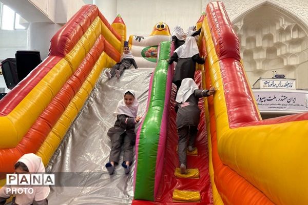 جشن بندگی وآغاز فصل تازه‌ای از مسئولیت وایمان 