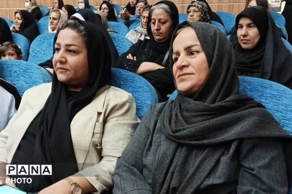 انتخابات انجمن اولیا و مربیان دبیرستان هدی در شهرستان قدس