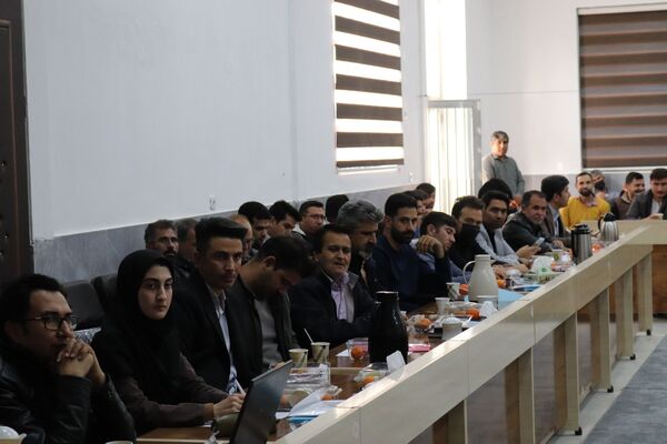 گردهمایی تخصصی مدیران مدارس ابتدایی شهرستان راز و جرگلان با معاون آموزش ابتدایی اداره‌کل استان و روسای ادارات