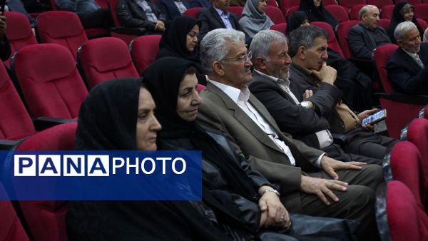 آیین تجلیل از ۵۰ معلم بازنشسته زنجان