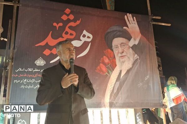 حضور مردم ولایتمدار و مسئولین شهرستان فیروزکوه در اجتماع امت حزب‌الله