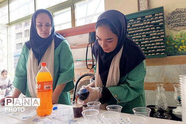 سفره احسان امام حسن مجتبی(ع) دردبستان شهید کلانتری بهارستان‌دو