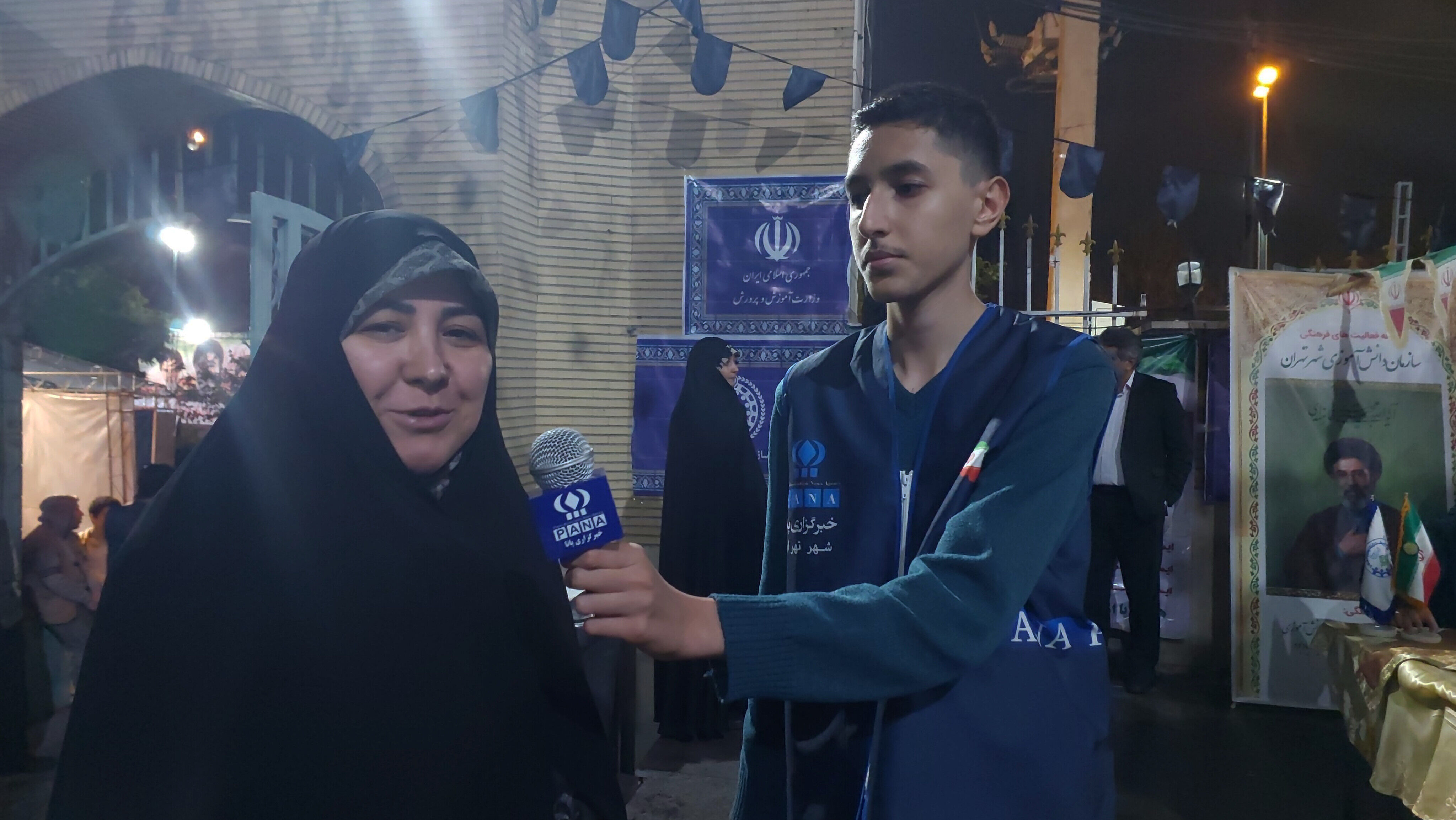 دانش‌آموزان در میدان اجتماعی رسالت تربیتی خود را انجام می‌دهند