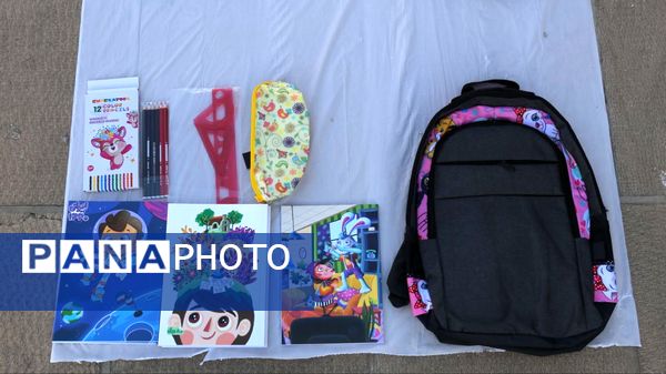 توزیع ۴۰۰ بسته لوازم تحریر برای دانش‌آموزان نیازمند در تبریز