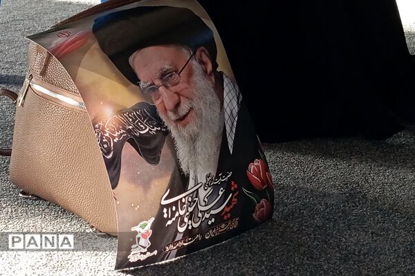سنگین‌ترین پرچم، نصیب شانه‌های وفادار