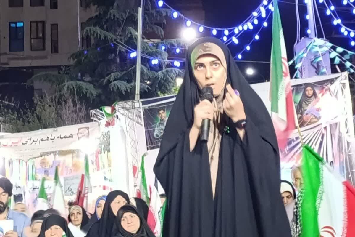 تریبون آزاد، جایی که مردم می‌توانند حرف دلشان را بزنند