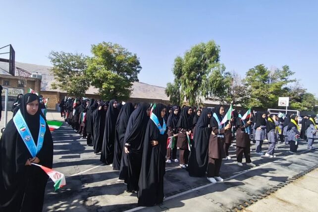 زنگ مهر؛ نوید بخش امید و مقاومت در قلب مدارس کوهنانی