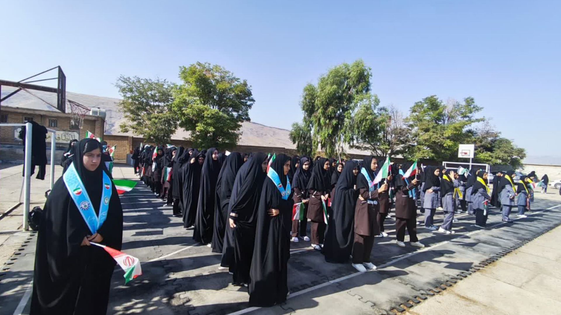زنگ مهر؛ نوید بخش امید و مقاومت در قلب مدارس کوهنانی