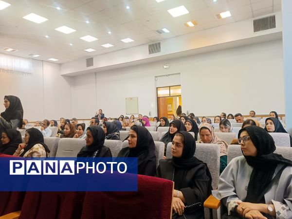 مجمع عمومی انتخابات انجمن اولیا و مربیان دبستان آرمینه مصلی‌نژاد