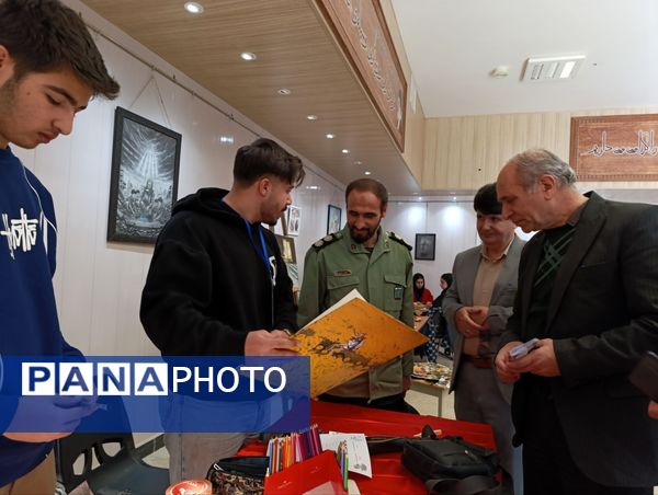 گردهمایی دانش‌آموزان هنرمند کبودرآهنگ در قالب «پرسش مهر»