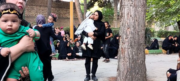 مراسم شیرخوارگان حسینی در آشخانه 