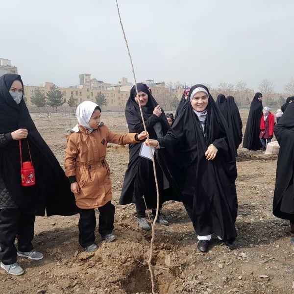 مراسم درختکاری در هنرستان استاد یوسفی مشهد 