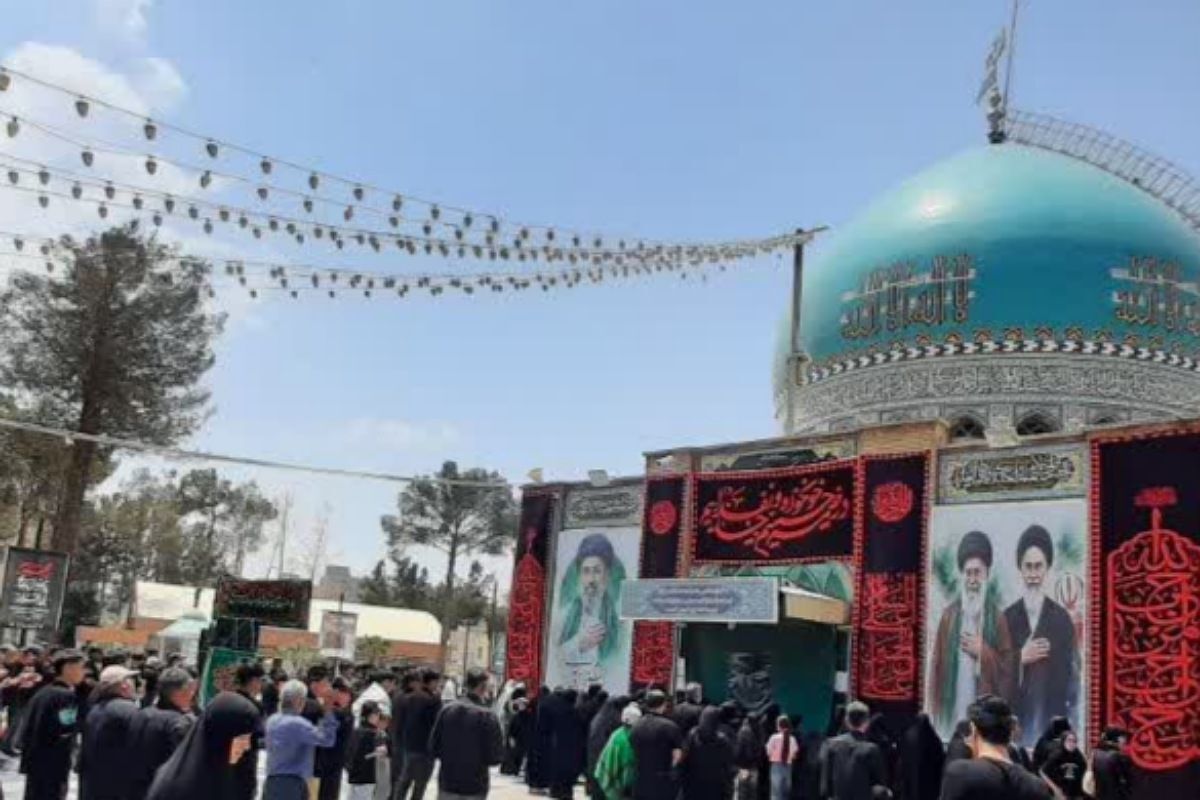 طنین “یا اباالفضل” در رواق‌های امامزاده عمادالدین؛ تجلی ارادت رباط‌کریمی‌ها در ظهر تاسوعا