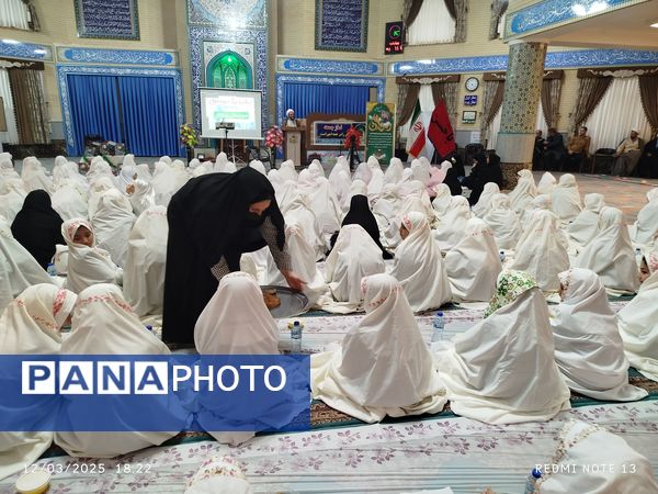 جشن بزرگ دختران روزه اولی‌ در ورزقان